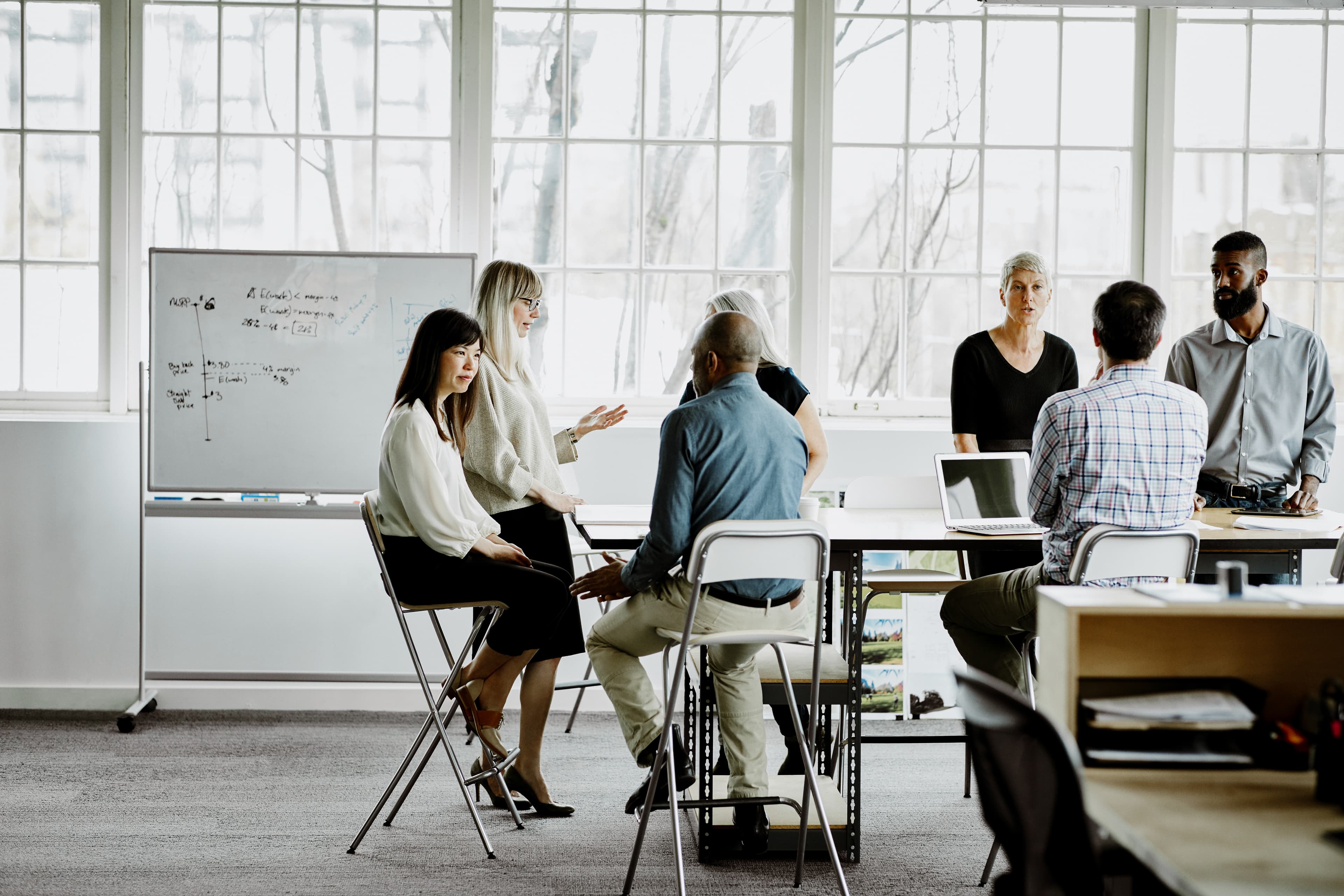 7 Advantages of Working With a Higher Education Marketing Agency vs. Hiring In-House
