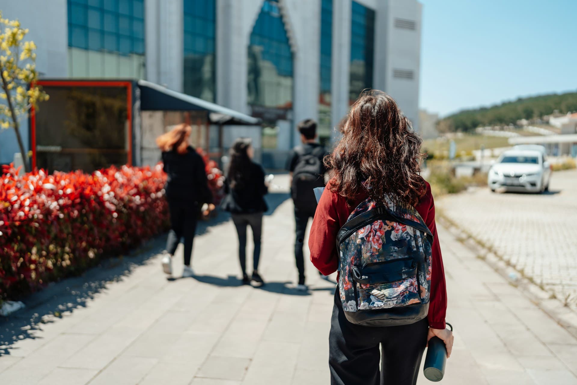 Effective Tactics for Promoting Study Abroad Programs
